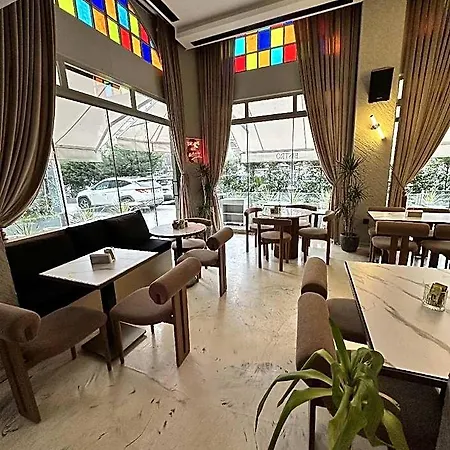 Hotel Astek Port 3*