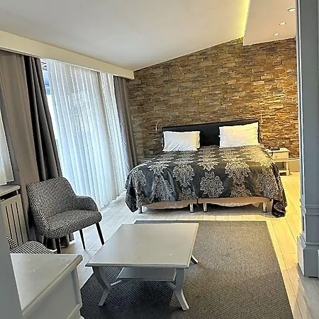 Hotel Astek Port Istanboel