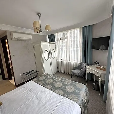 Hotel Astek Port Istanboel
